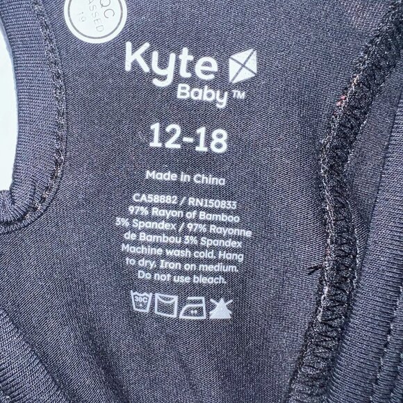 NWT Kyte Baby Bamboo Bubble Romper Midnight Rainbow Heart Size 12-18 Months - Picture 3 of 5